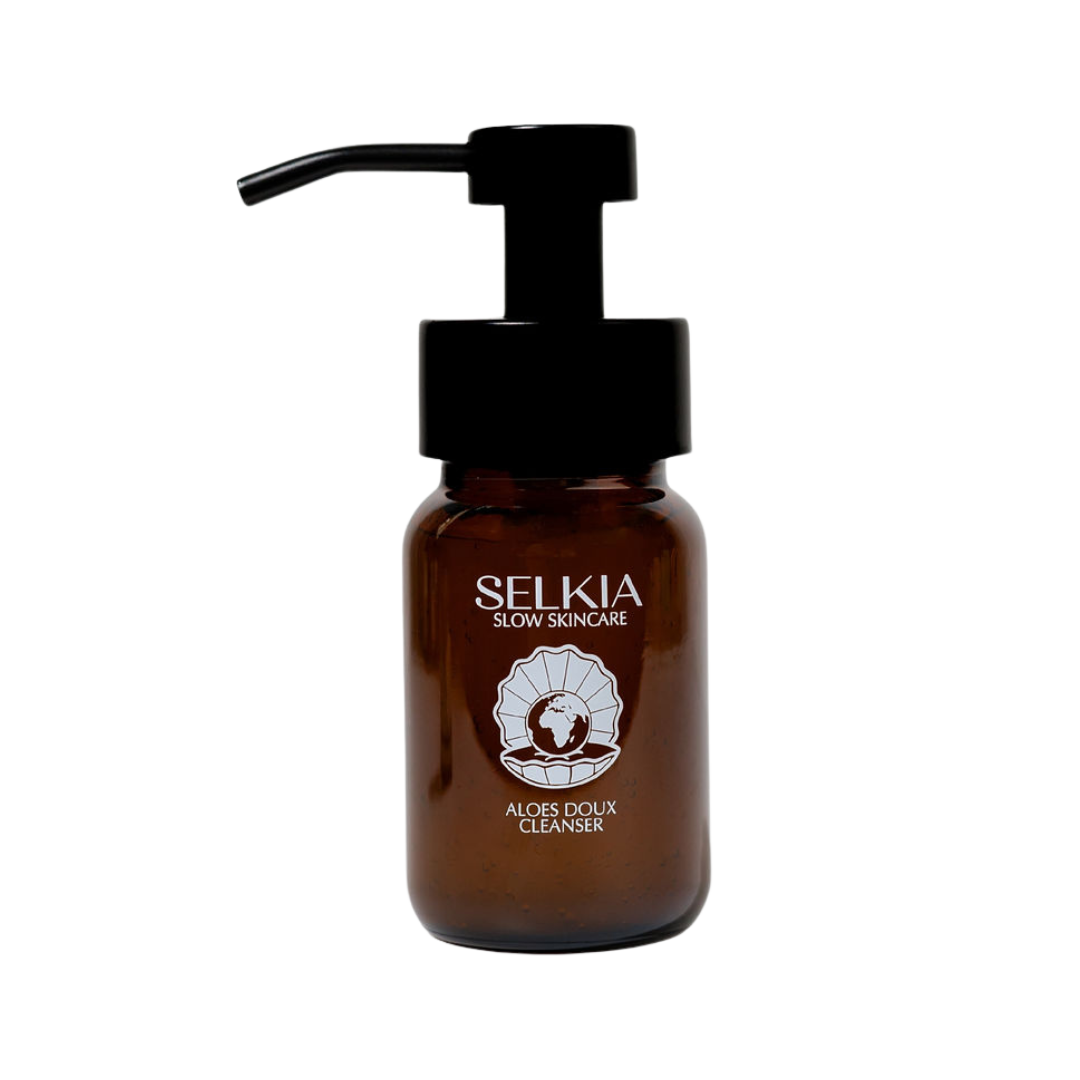 Australian made Selkia natural refillable aloe vera face cleanser in sustainable pump bottle front view display